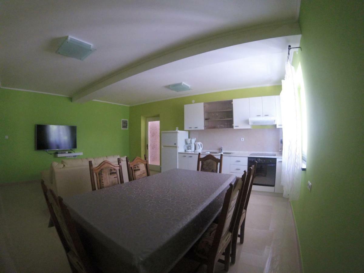 Apartments Olivera Supetarska Draga Exterior photo